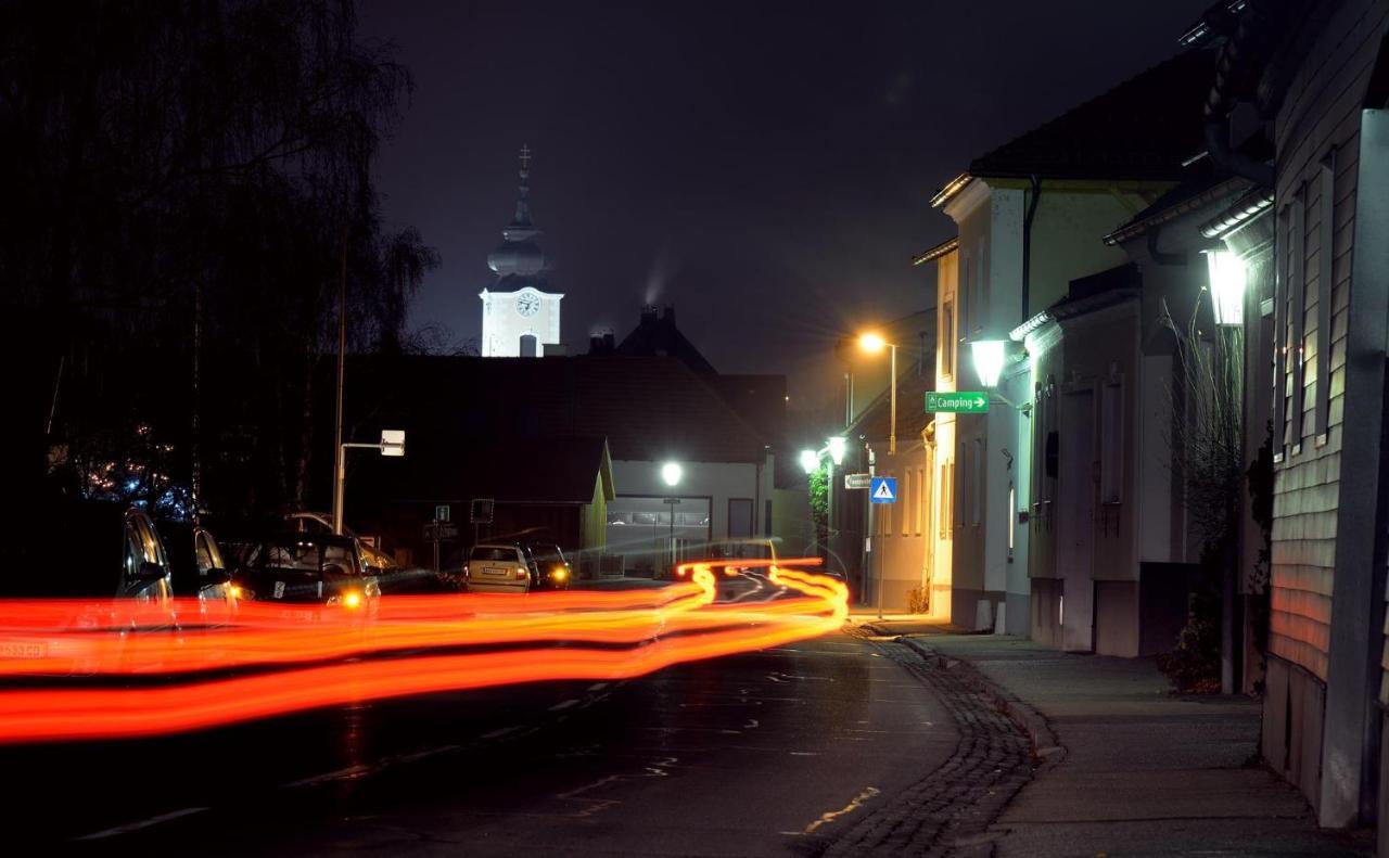 Weinbau Ettenauer Rohrendorf bei Krems Luaran gambar
